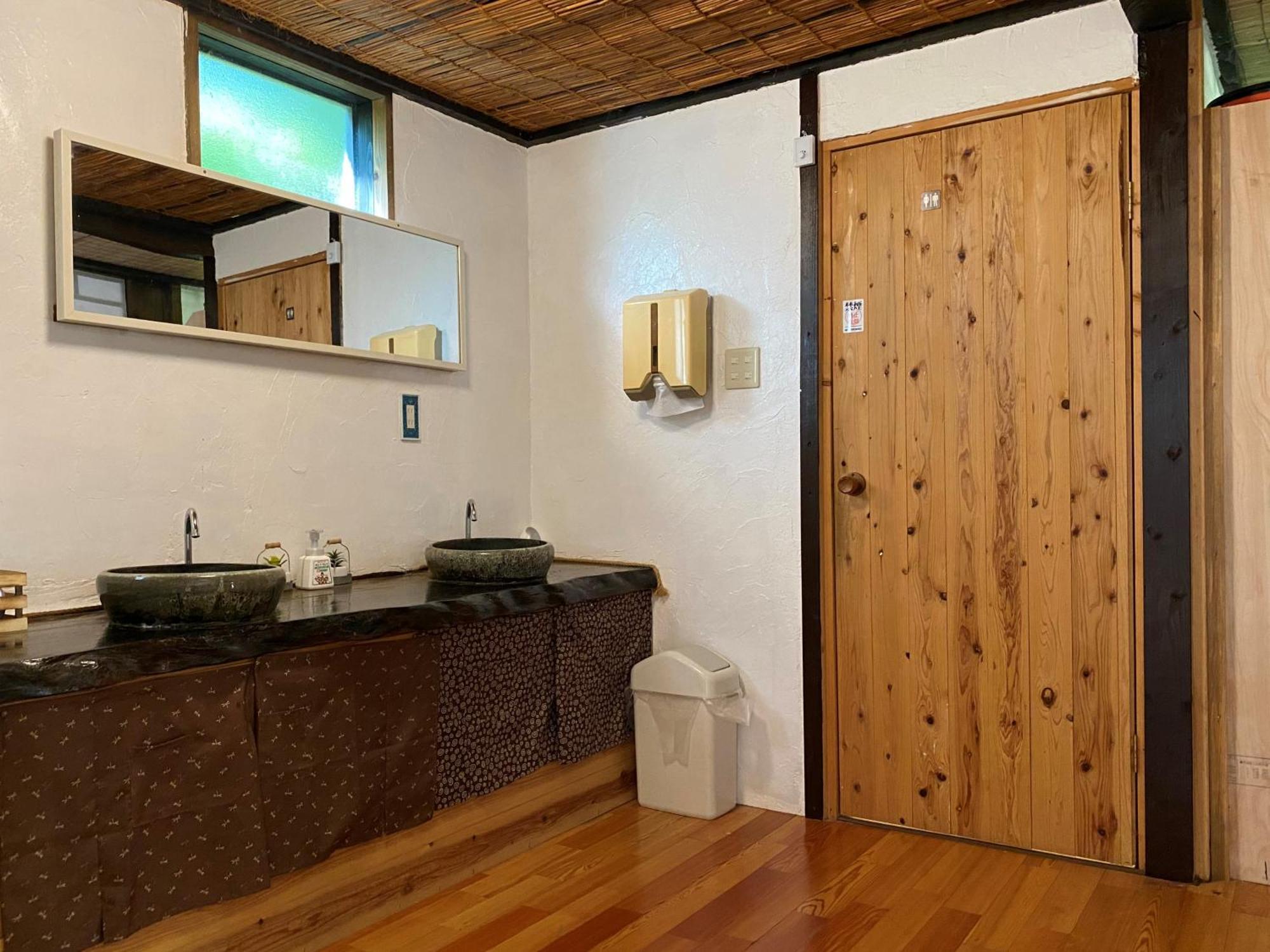 Momの家 Warabi Hotel Hirado Exterior photo